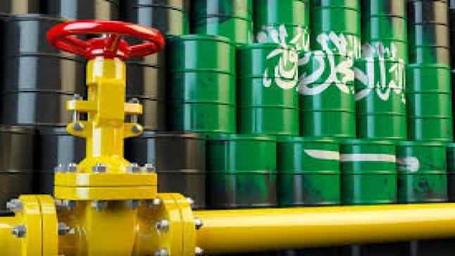 روسيا تدعم زيادة إنتاج النفط لـ”أوبك”.. السعودية تبحث عن تخفيضات في الإنتاج